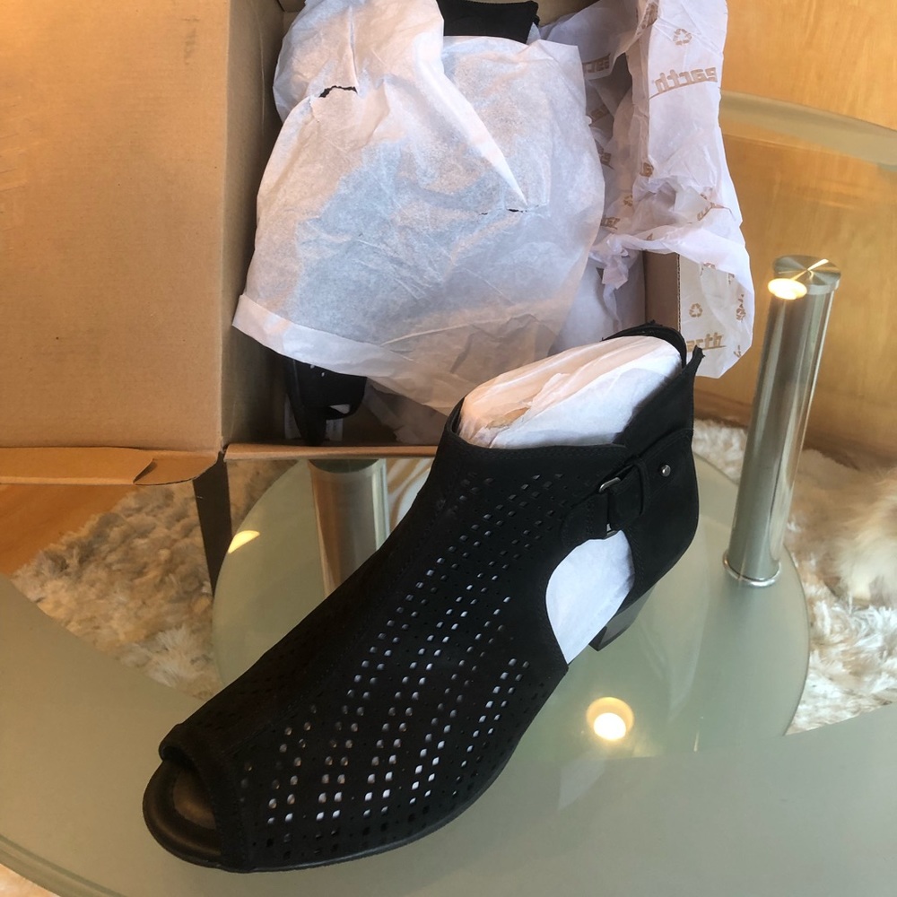 New Earth Brand Keri Bootie
